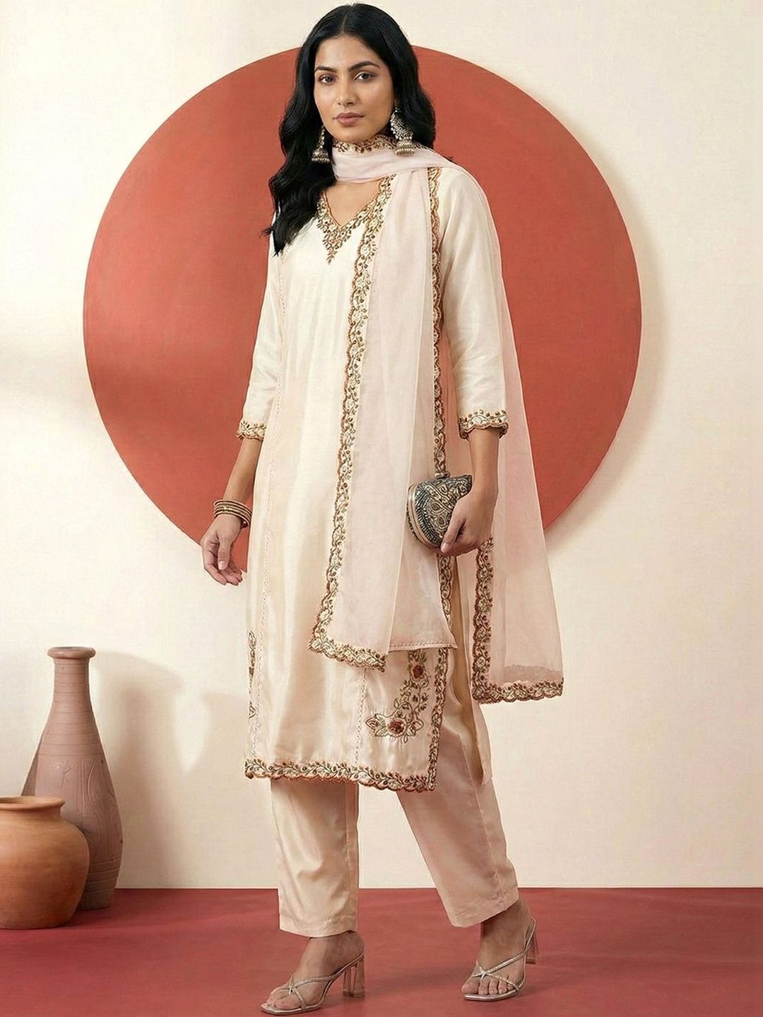 Dhiyona CH Women Ethnic Motifs Embroidered Regular Thread Work Kurta with Trousers & With Dupatta