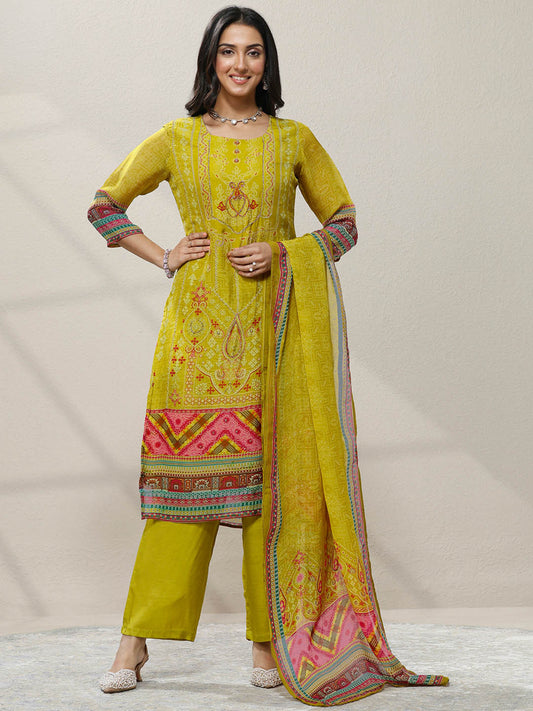 Women Ethnic Motifs Printed Regular Kurta with Trousers & With Dupatta