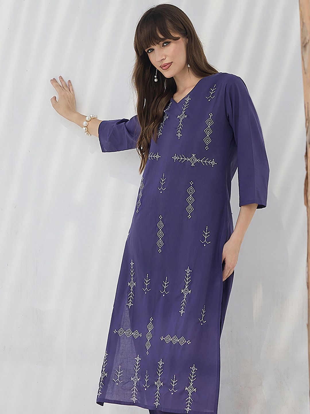 Dhiyona IE Geometric Printed Pure Cotton Kurta With Trousers