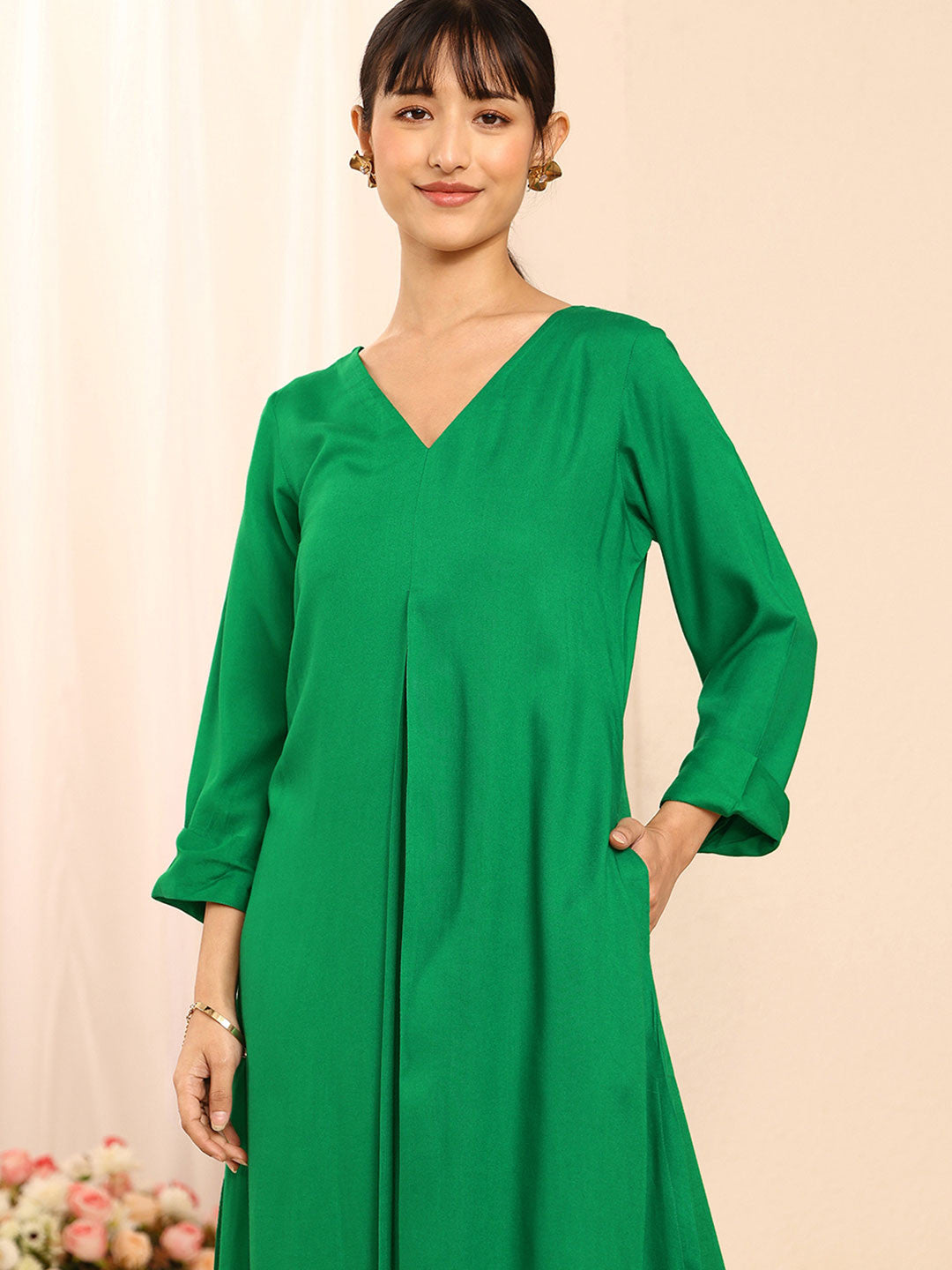 Green Solid Solid Rayon A-Line Kurta Set