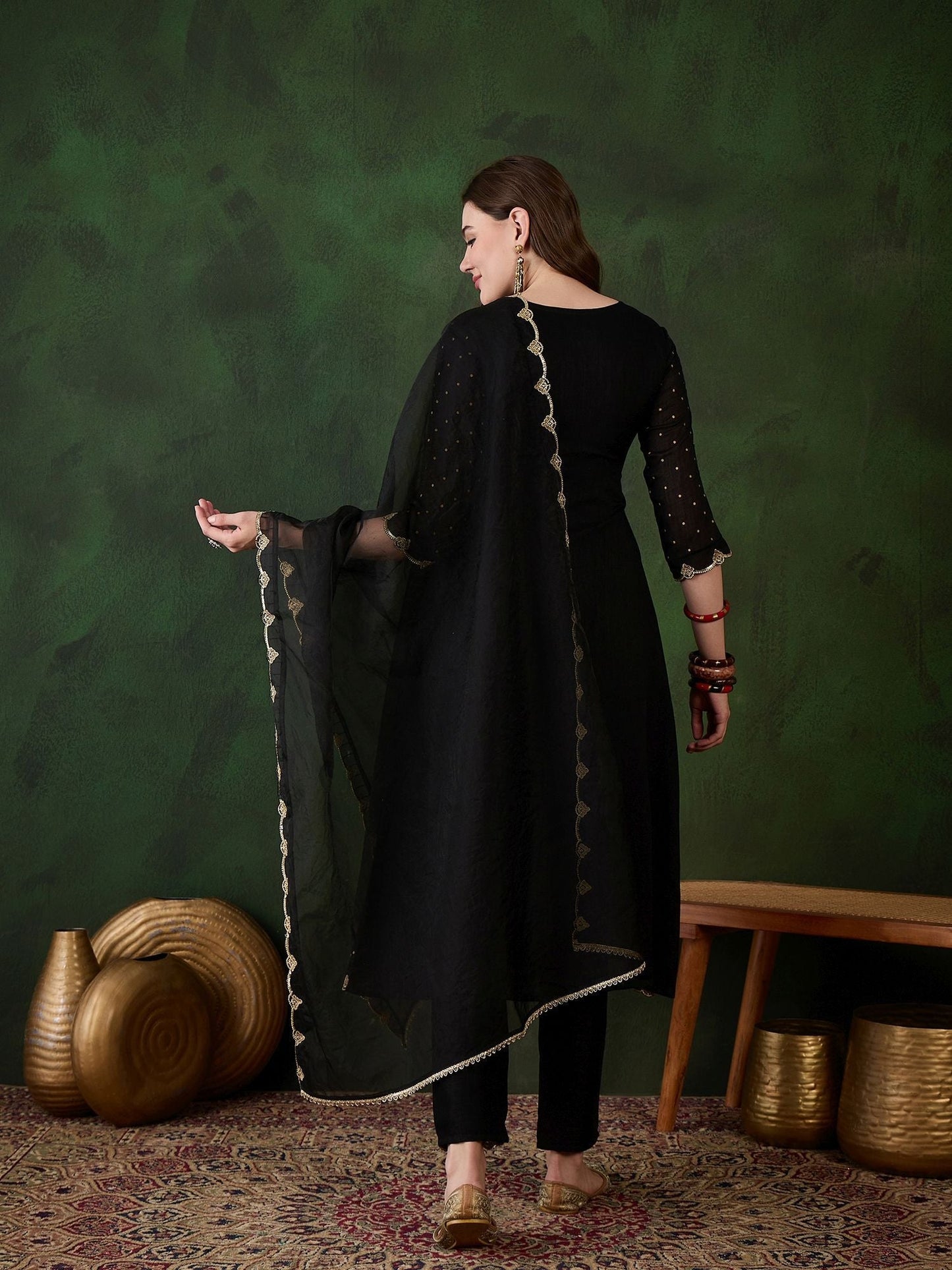 Dhiyona SN Women's Floral Printed Embroidered Sequinned Keyhole Neck Kurta With Trouser And Dupatta