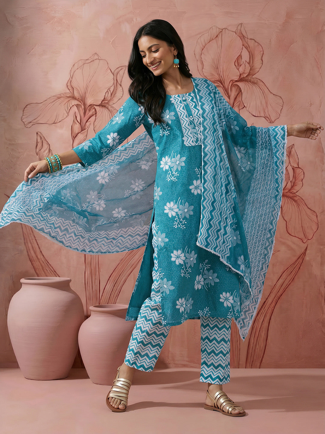 Floral Printed Regular Pure Cotton Kurta with Trousers & Dupatta