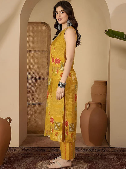 Printed Pure Cotton Round Neck Kurta & Trousers