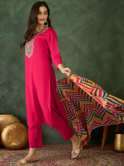 Dhiyona KL Women Ethnic Motifs Embroidered Kurta with Trousers & Dupatta
