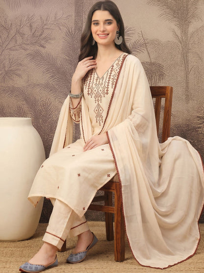 Women Embroidered Regular Pure Cotton Kurta with Trousers & With Dupatta