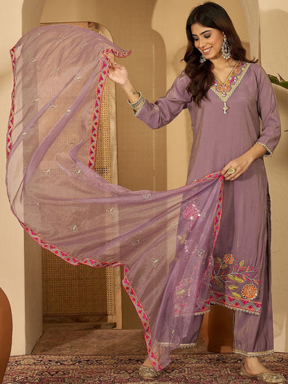 Embroidered V-Neck Kurta & Trousers Kurta Set