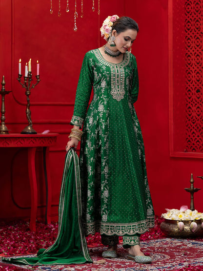 Dhiyona CH Women Ethnic Motifs Embroidered Pleated Kurta with Trousers & Dupatta