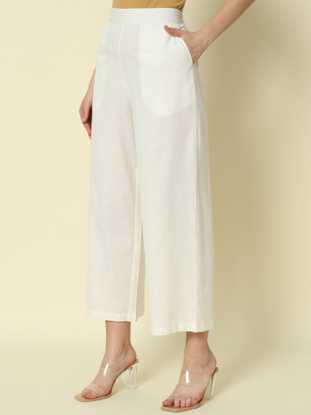 Dhiyona FL Women's Off White Cotton Solid Palazzo