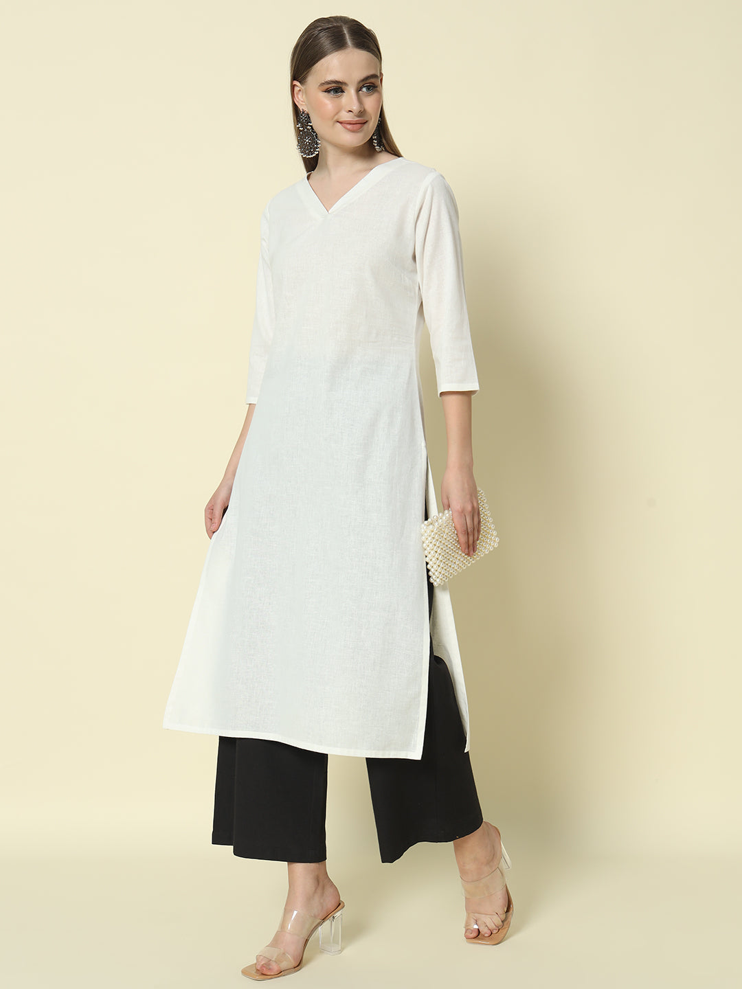 Dhiyona FL Women's Black Cotton Solid Palazzo