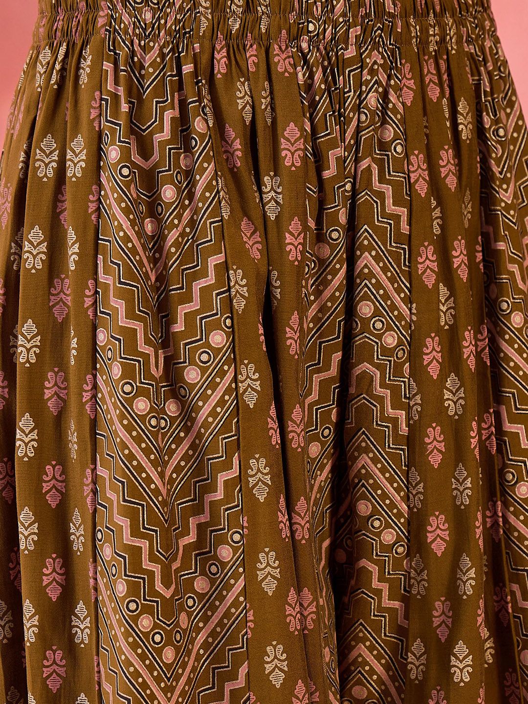 Dhiyona SN Embroidered Anarkali Kurta Set With Dupatta