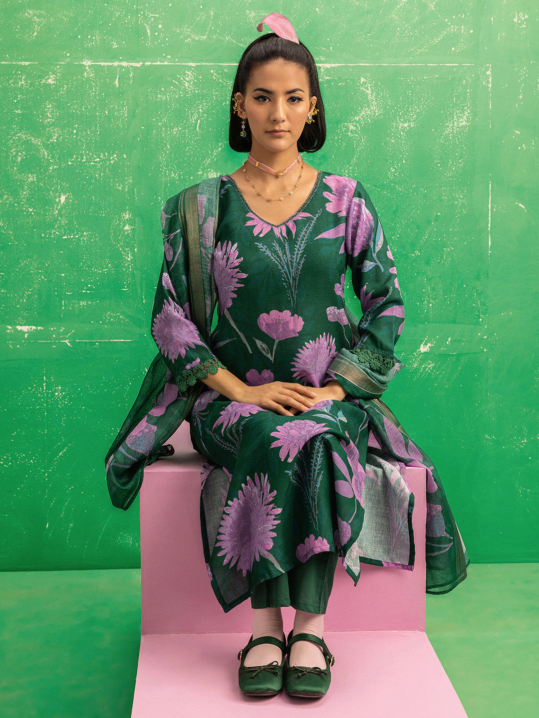Green Printed Linen Straight Suit Set With Dupatta