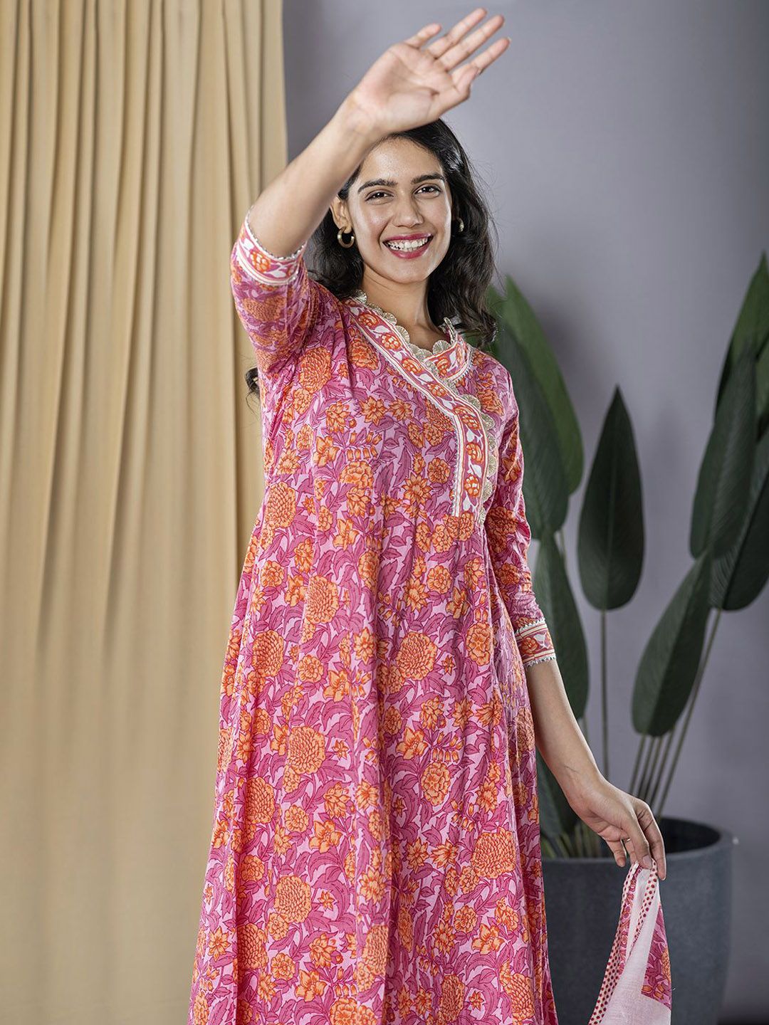 Dhiyona KL V-Neck Floral Printed Pure Cotton Anarkali Kurta with Trousers & Dupatta