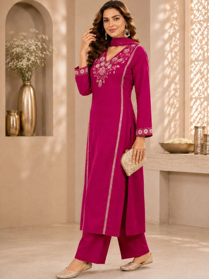 Women Embroidered Regular Thread Work Kurta with Trousers & With Dupatta