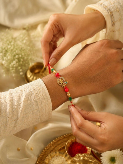 Dhiyona Rakhi