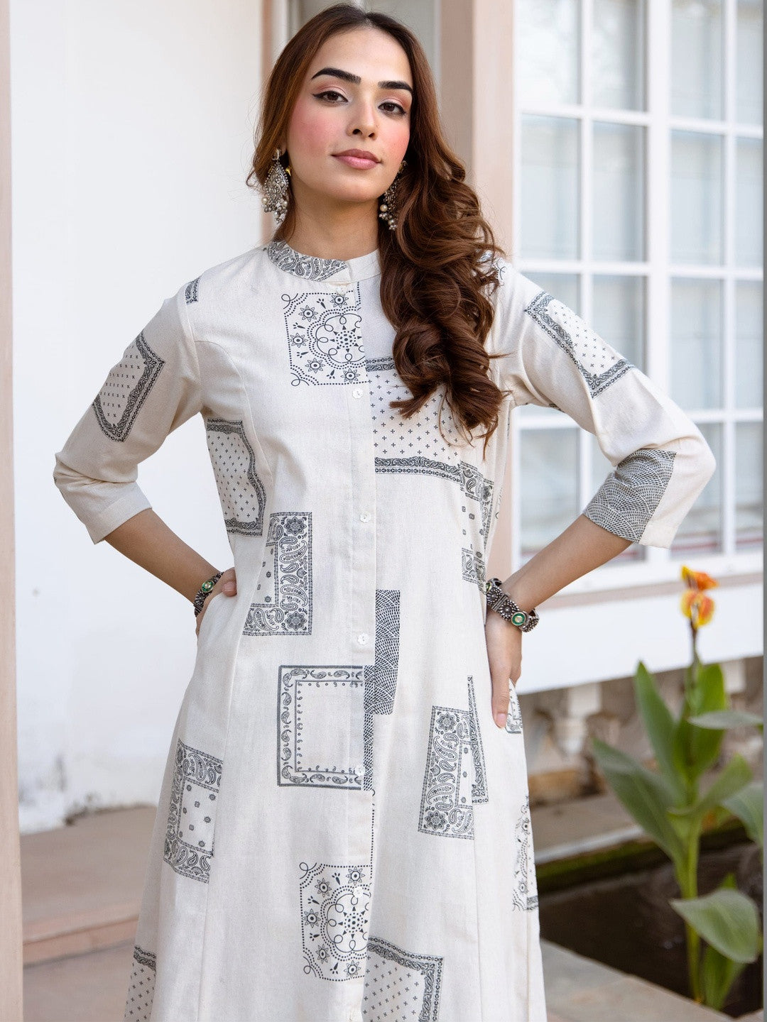 Printed Mandarin Collar Kurta & Palazzos