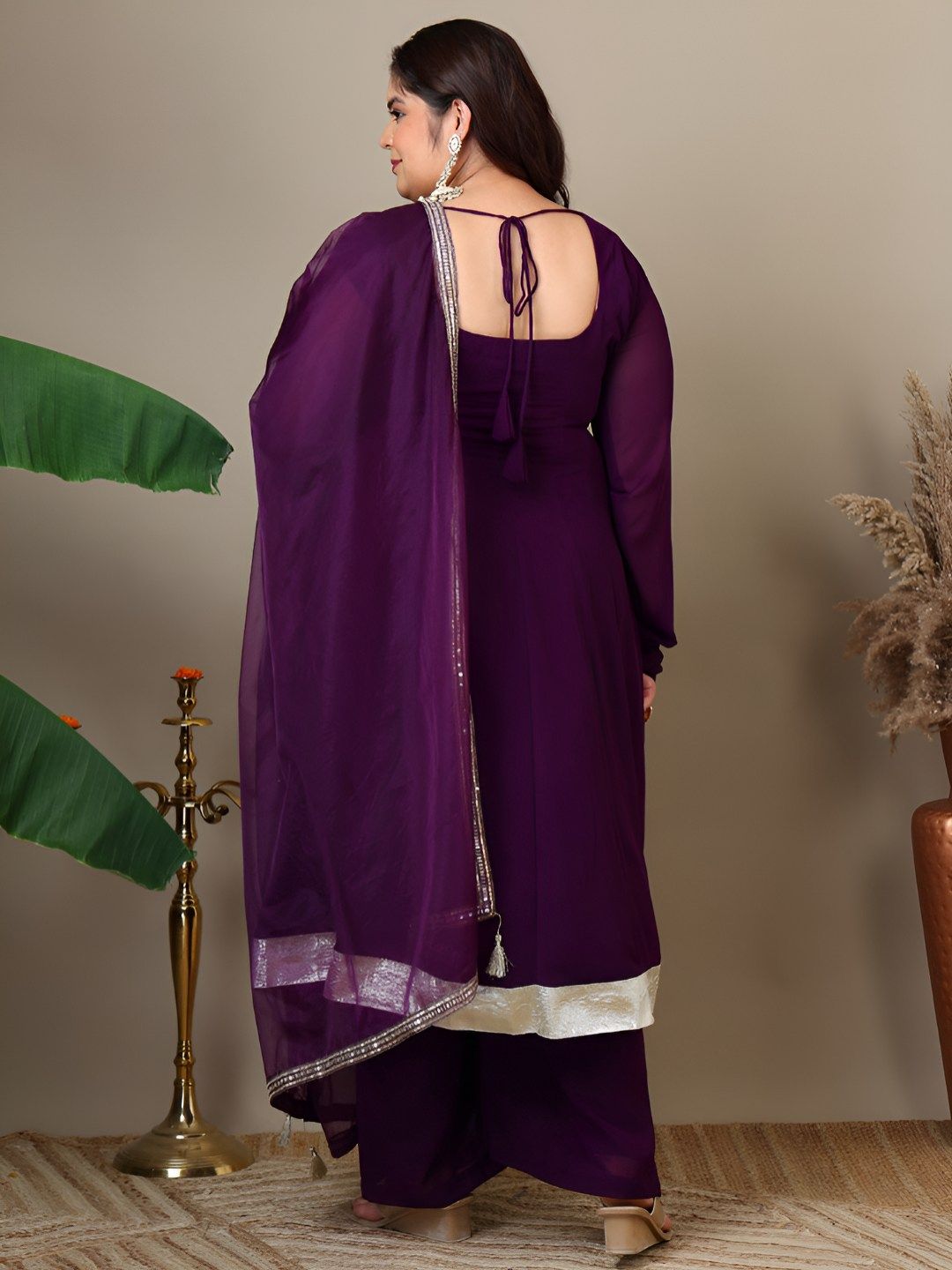 Dhiyona IN Women Plus Size Yoke Design Regular Thread Work Kurta with Palazzos & Dupatta