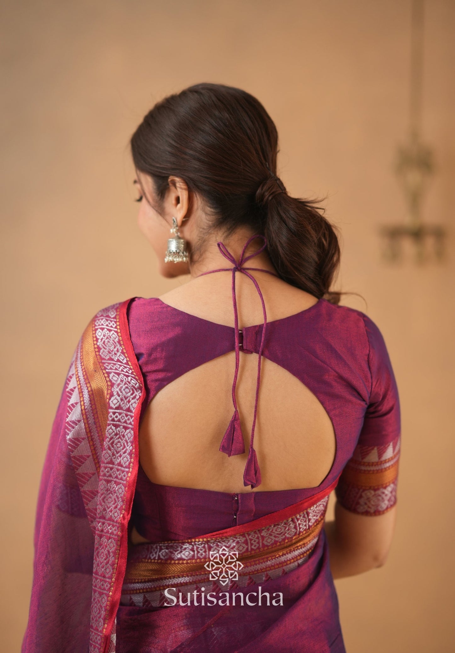 Dhiyona SS Artisan’s Touch: Magenta Handloom Tissue Cotton Saree