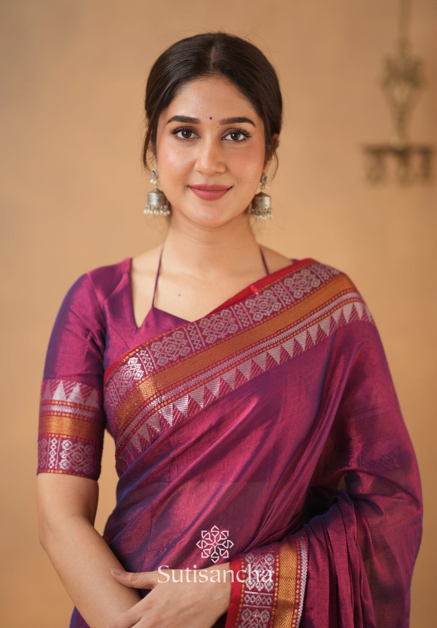 Dhiyona SS Artisan’s Touch: Magenta Handloom Tissue Cotton Saree