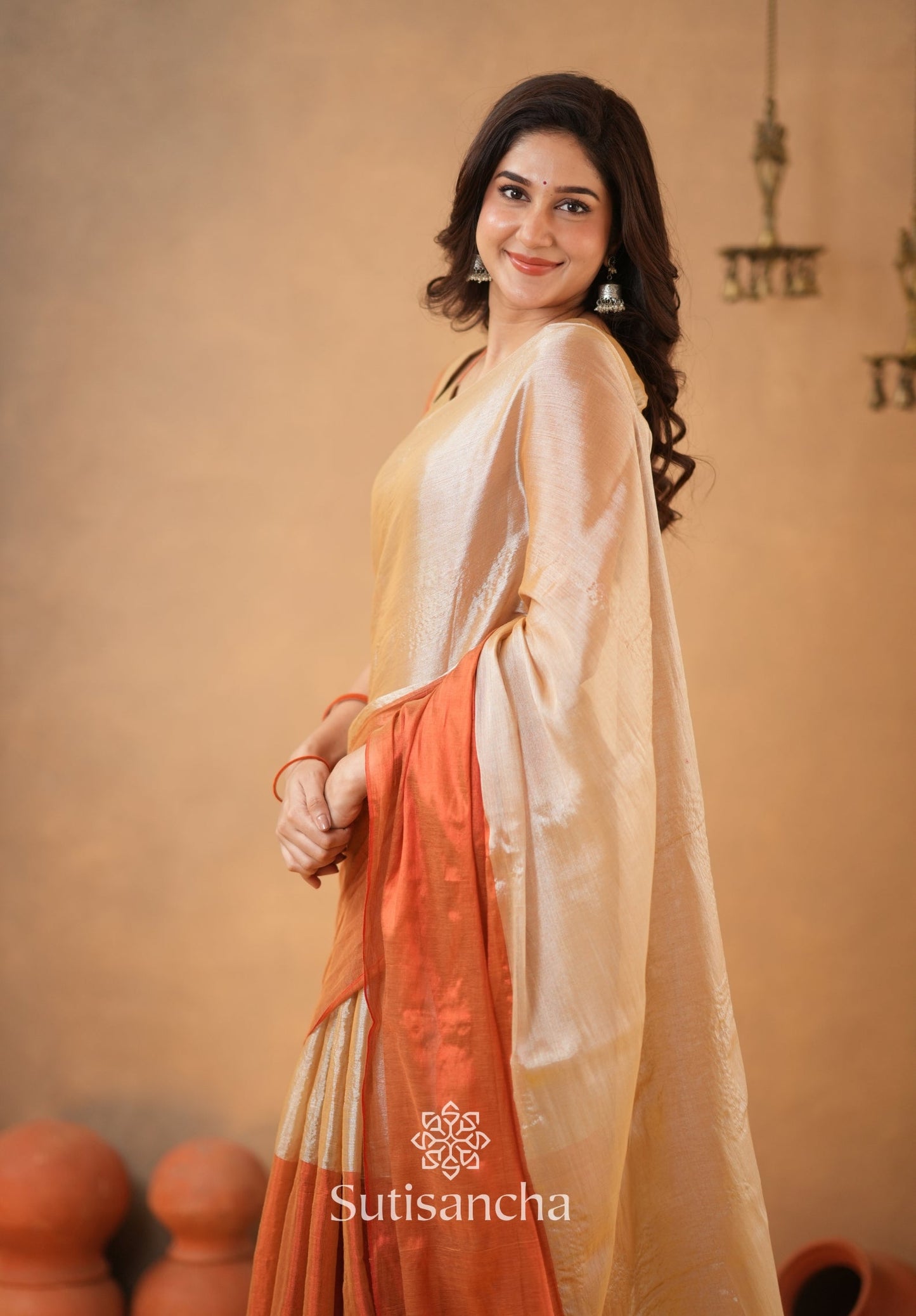 Dhiyona SS Regal Split Elegance Handloom Tissue Cotton Saree