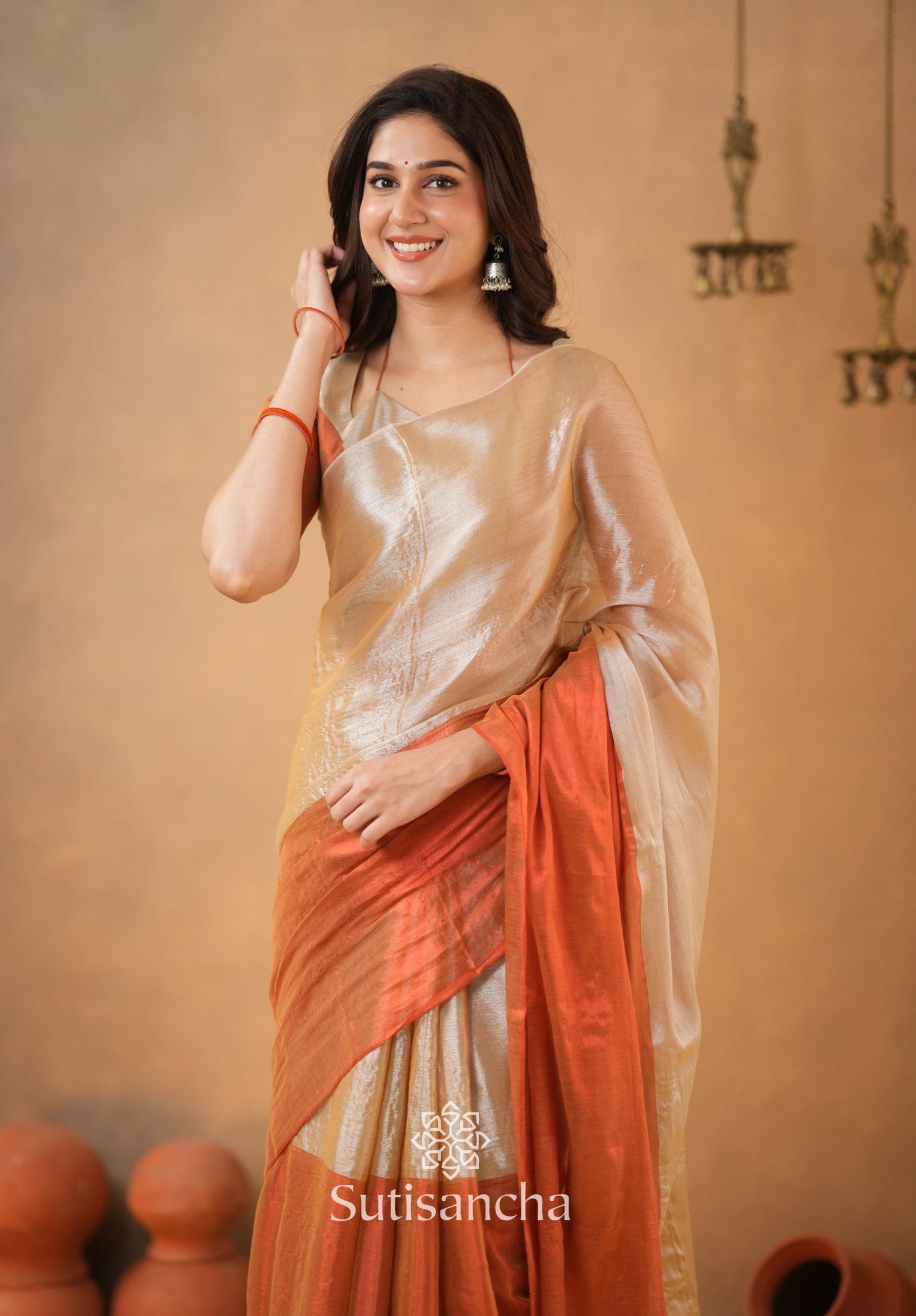 Dhiyona SS Regal Split Elegance Handloom Tissue Cotton Saree