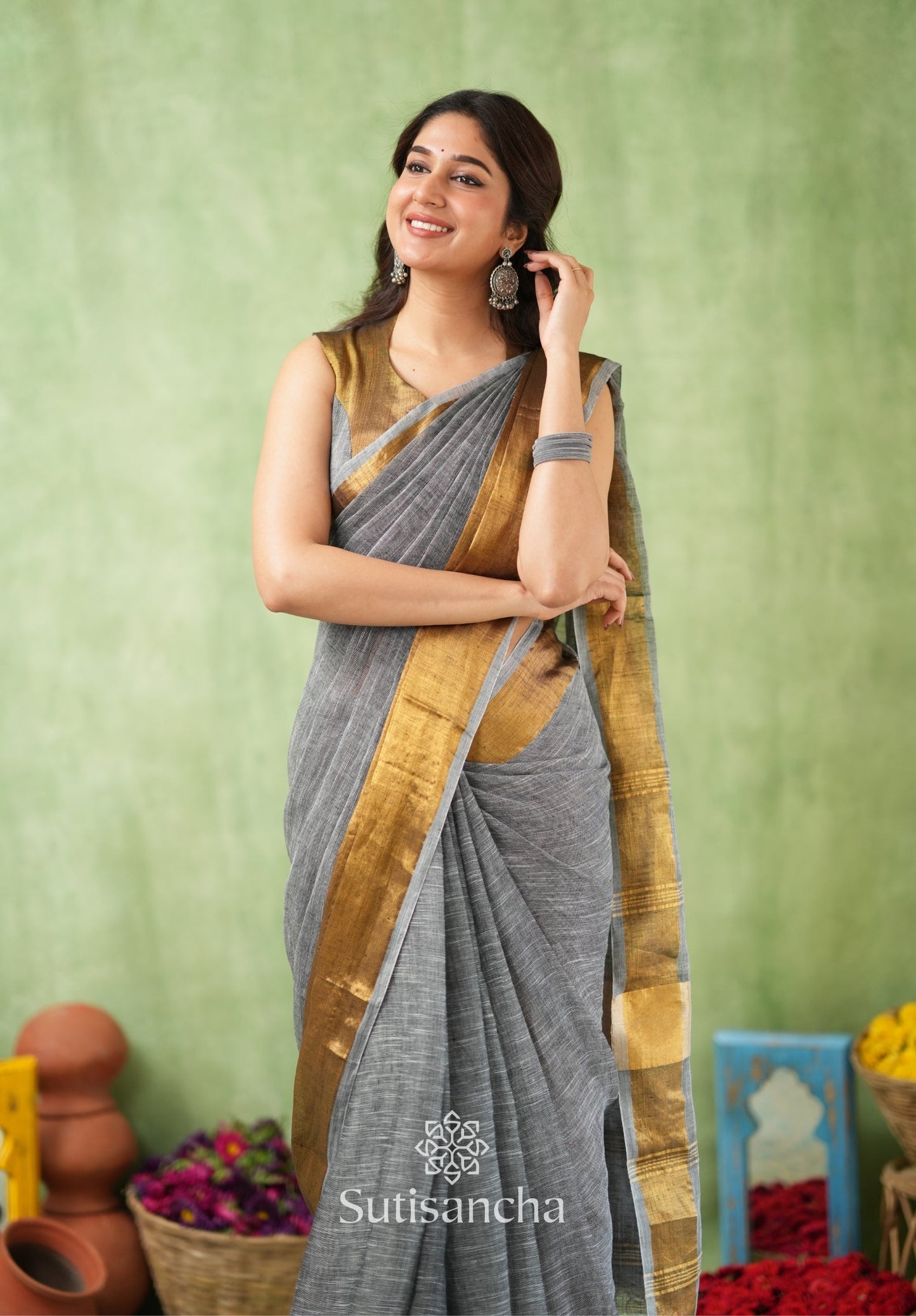 Dhiyona SS Lustrous Golden Border Cotton Linen Saree