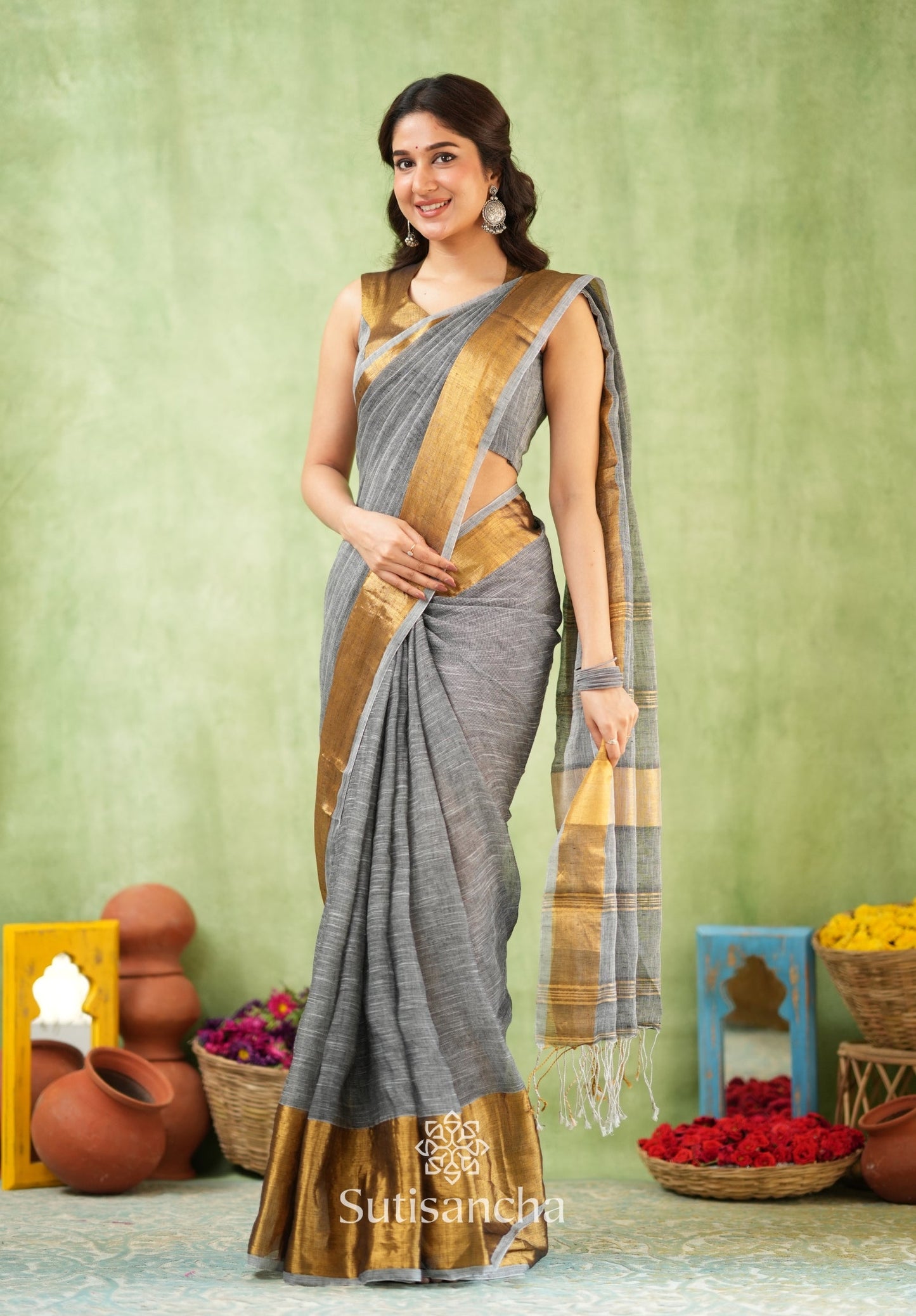 Dhiyona SS Lustrous Golden Border Cotton Linen Saree