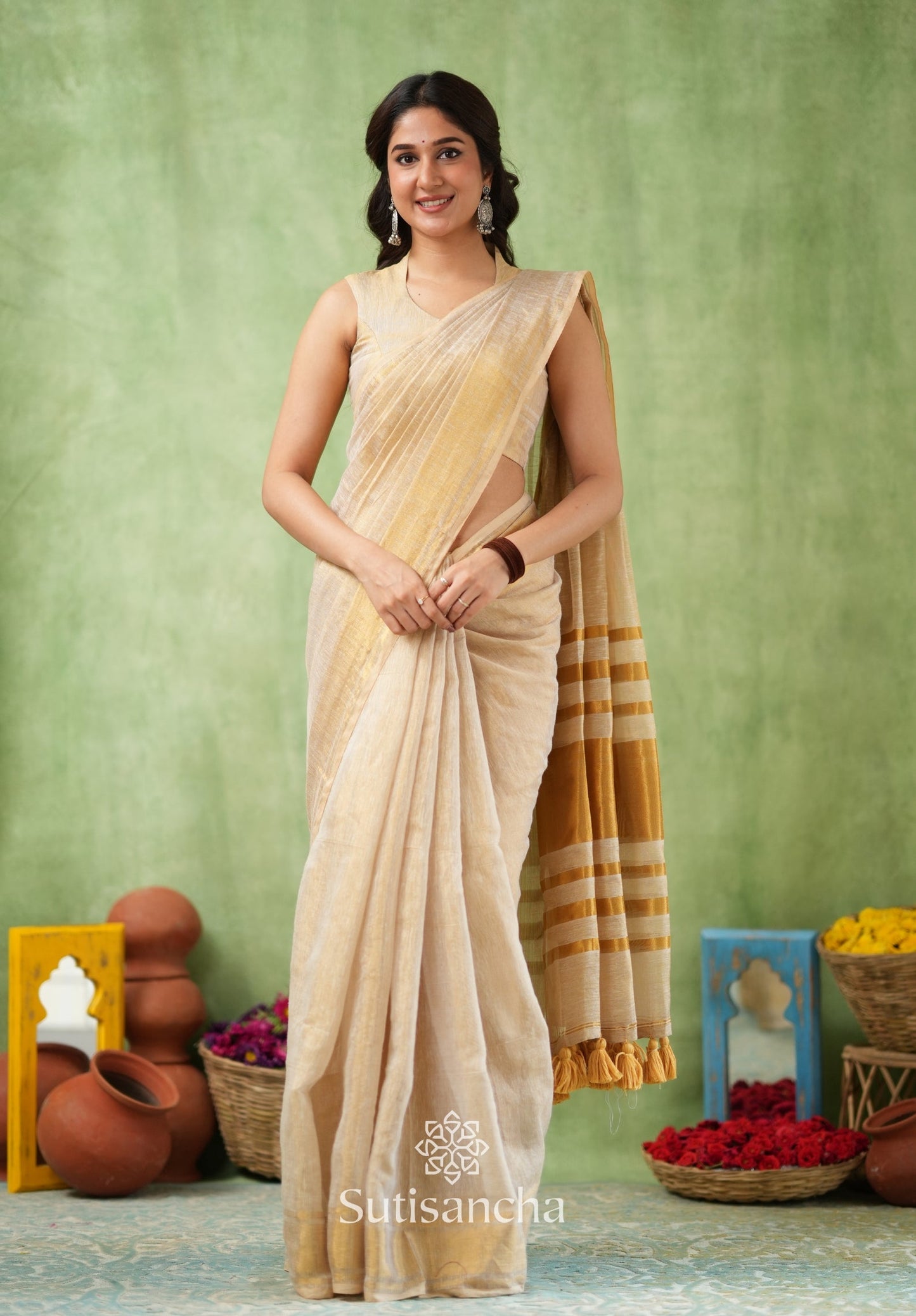 Dhiyona SS Opulent Golden Border Saree with Tassel Detailing – Cotton Linen Weave