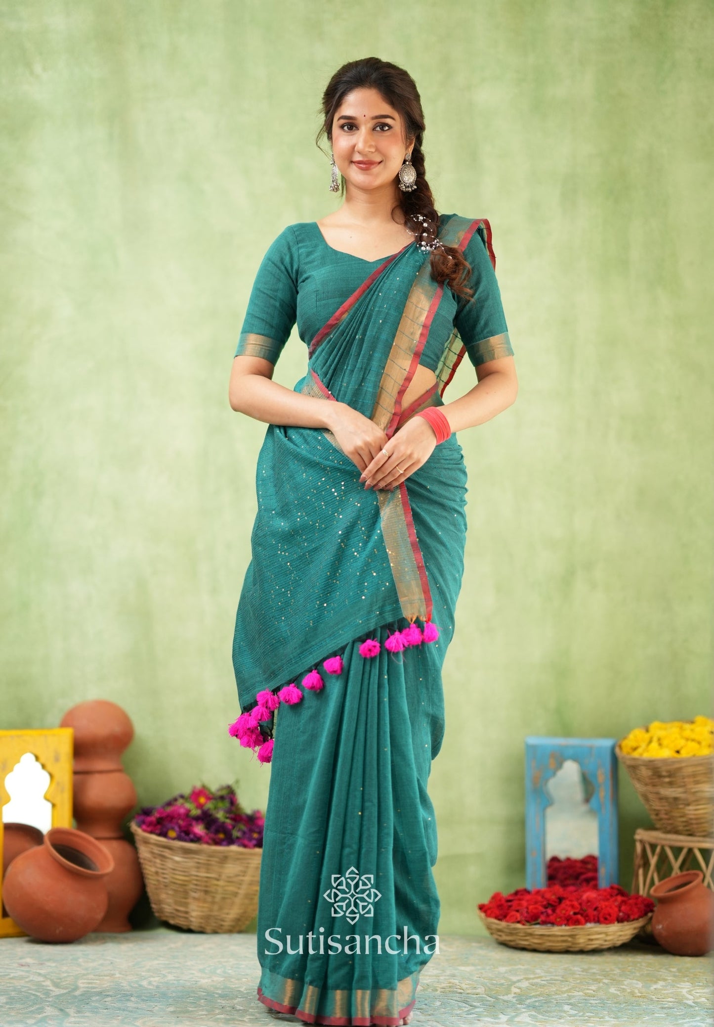 Dhiyona SS Sitaara Mul: Handwoven Sequin Elegance