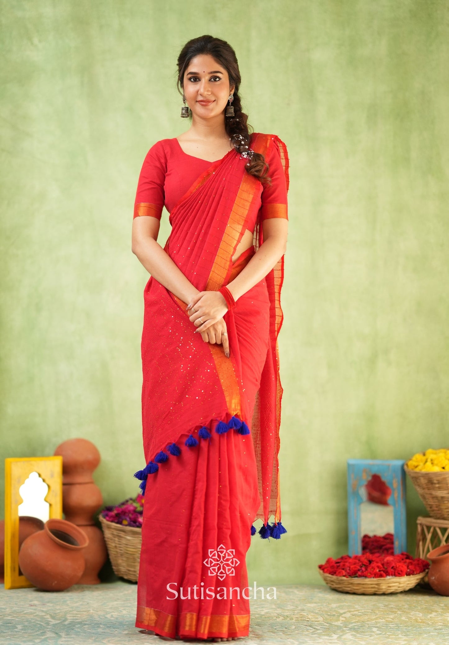 Dhiyona SS Sitaara Mul: Handwoven Sequin Elegance