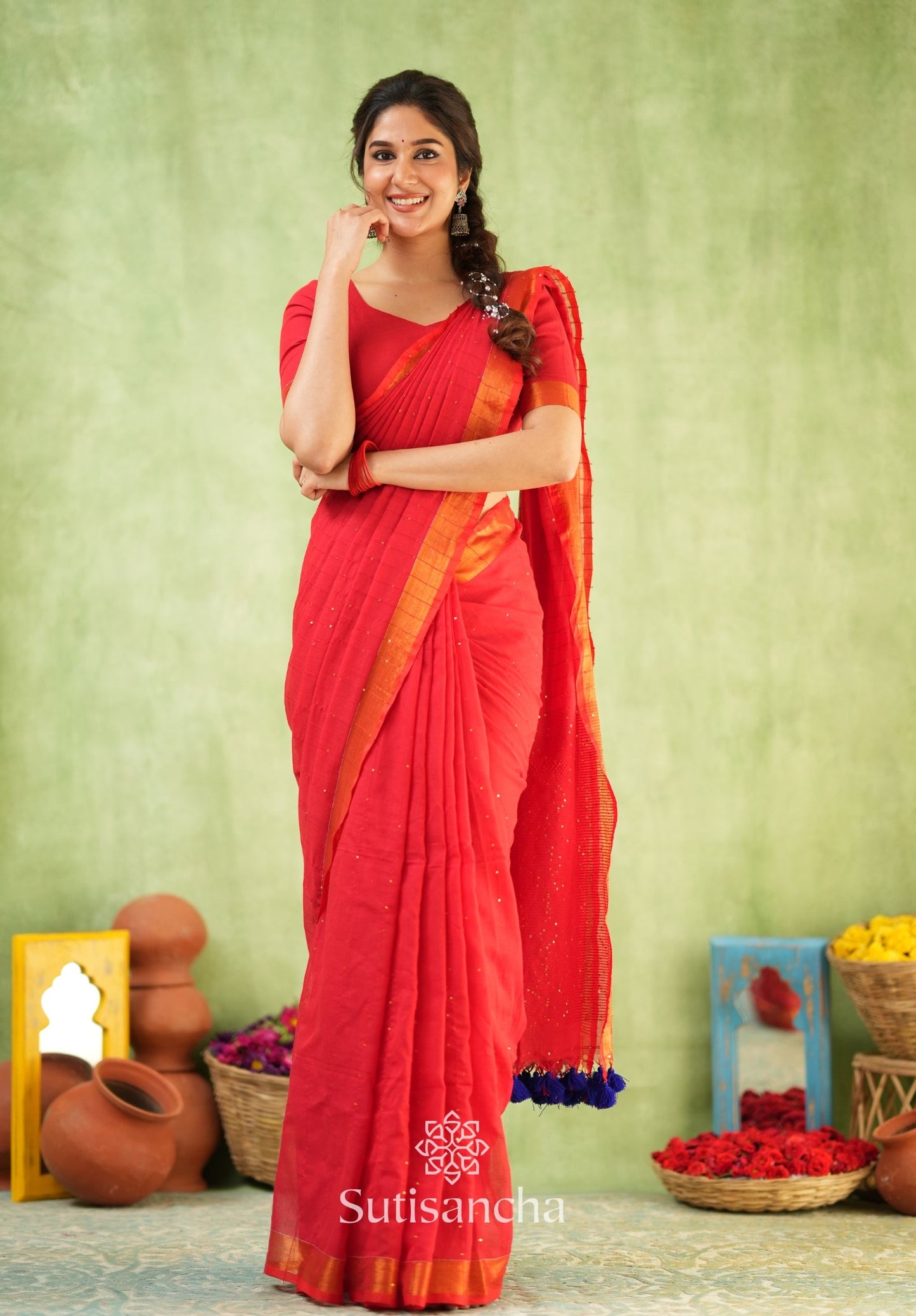 Dhiyona SS Sitaara Mul: Handwoven Sequin Elegance