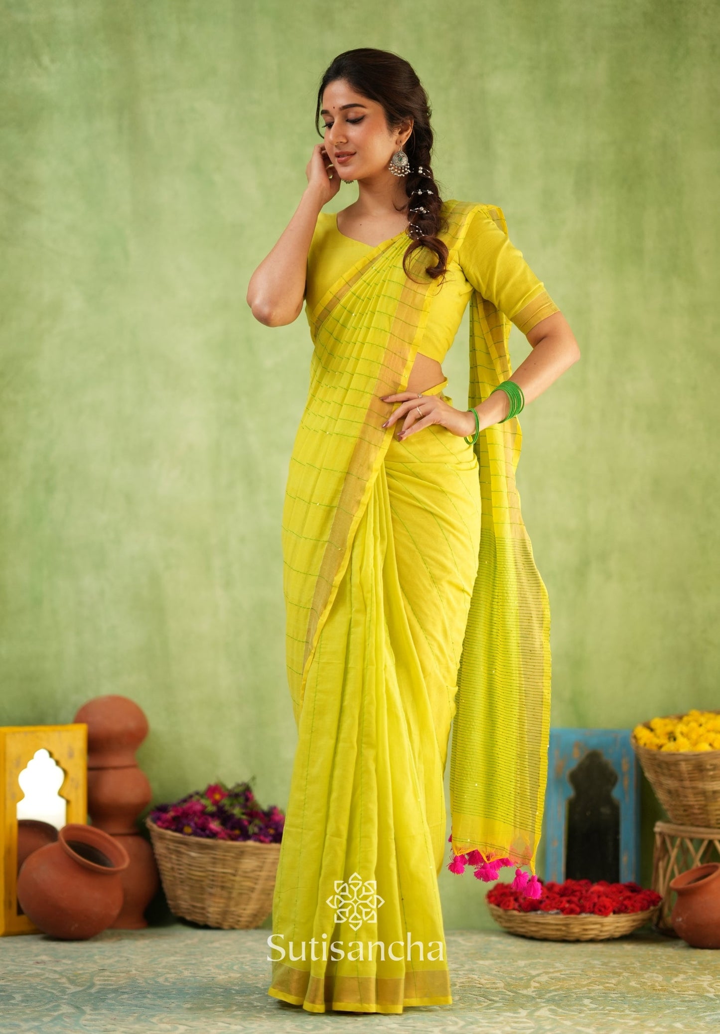 Dhiyona SS Sitaara Mul: Handwoven Sequin Elegance