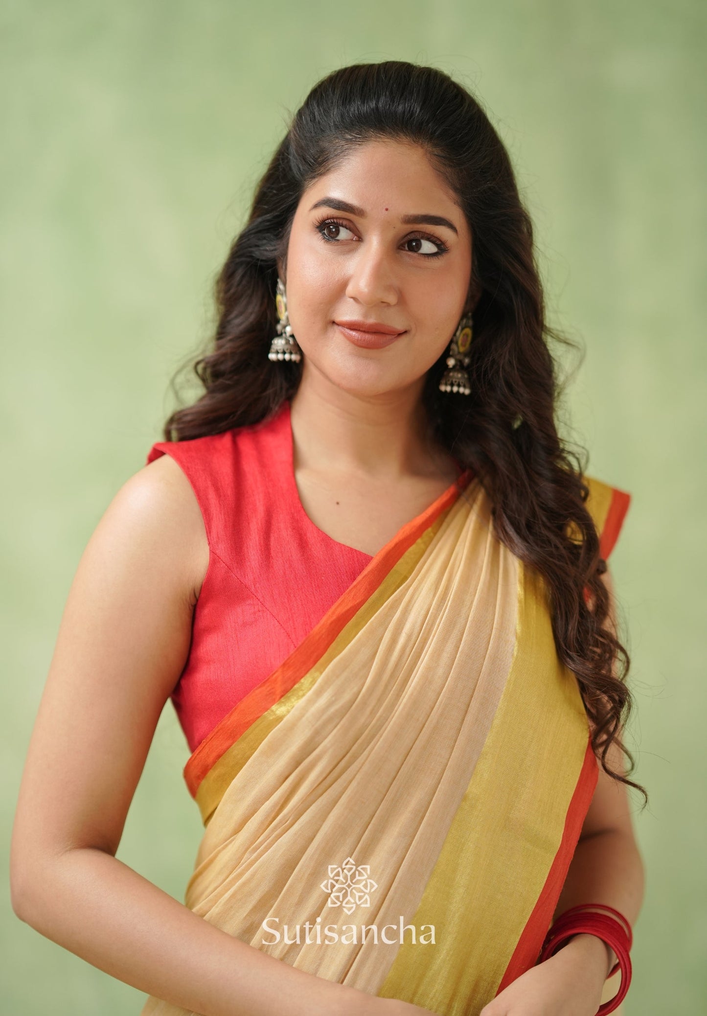 Dhiyona SS Golden Edge Classic Mul Saree