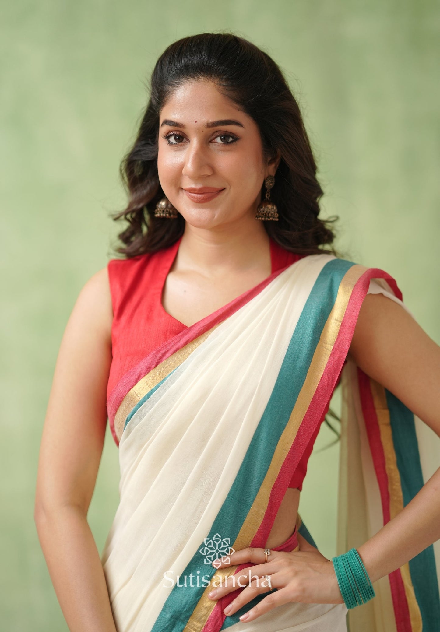 Dhiyona SS Golden Edge Classic Mul Saree