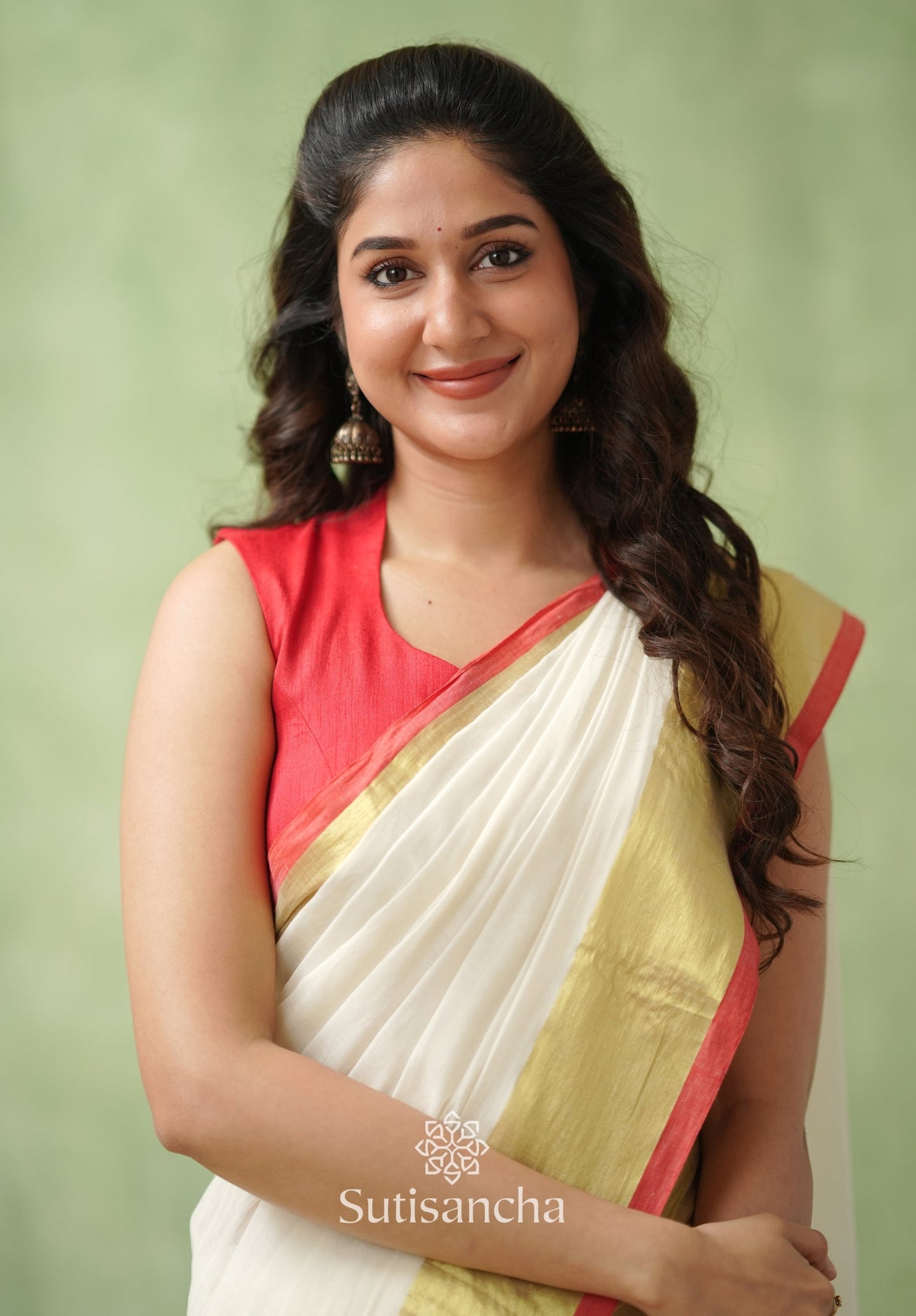 Dhiyona SS Golden Edge Classic Mul Saree