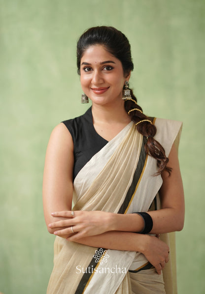 Dhiyona SS Luminous Charm Mul Saree