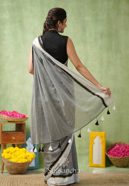 Dhiyona SS Luminous Charm Mul Saree