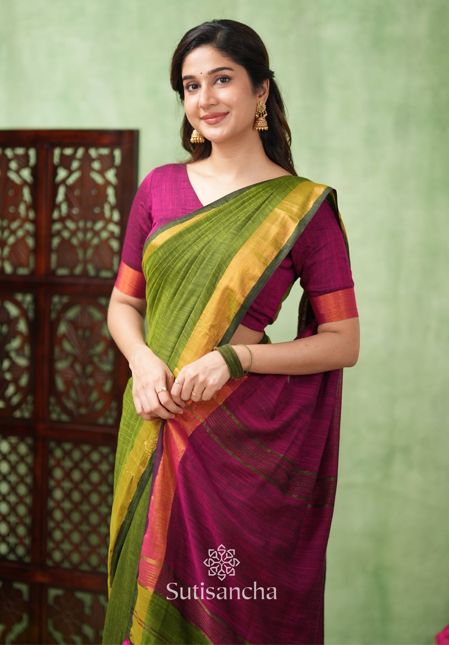 Dhiyona SS Royal Roots Revived Golden Border Cotton Saree