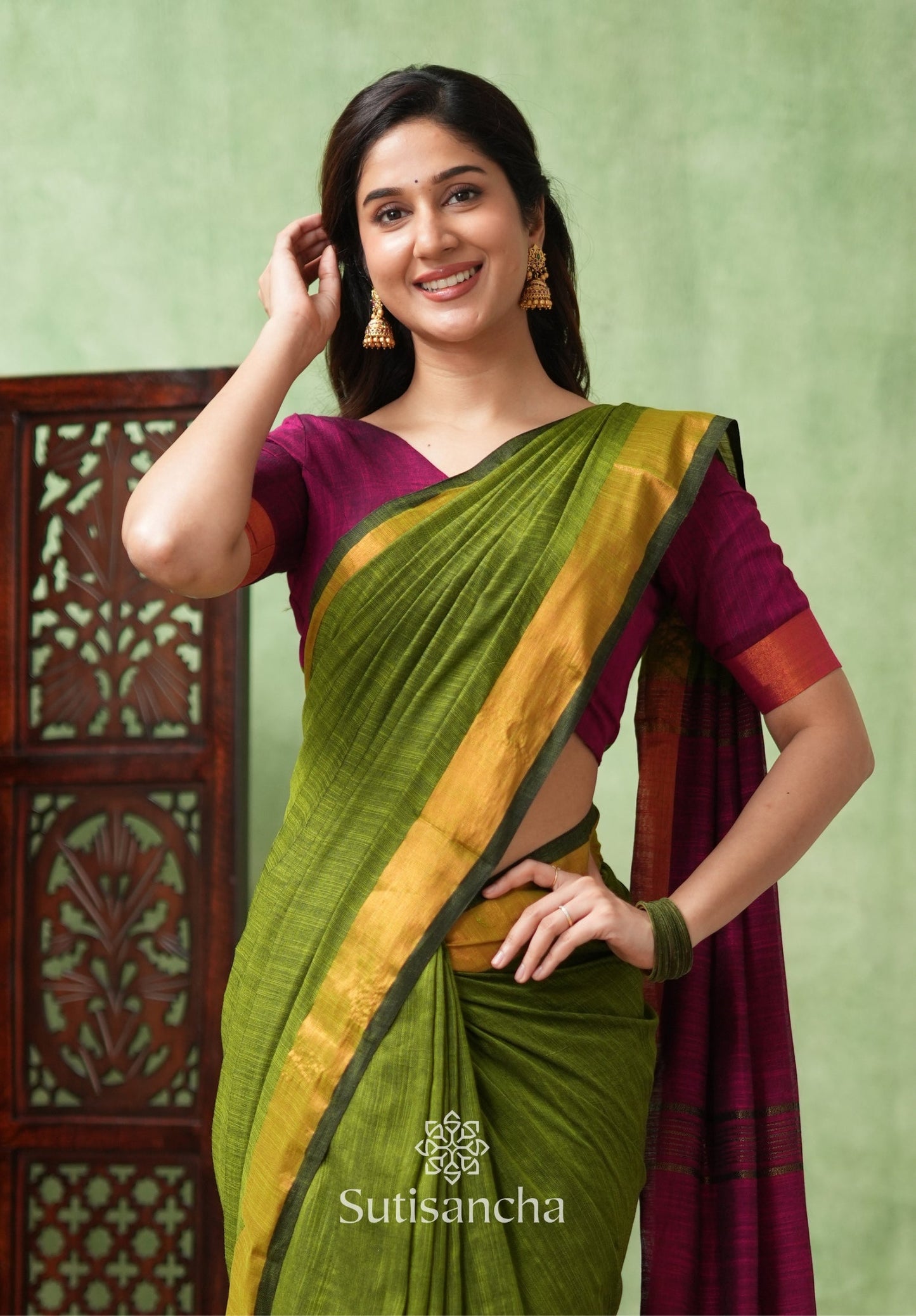 Dhiyona SS Royal Roots Revived Golden Border Cotton Saree