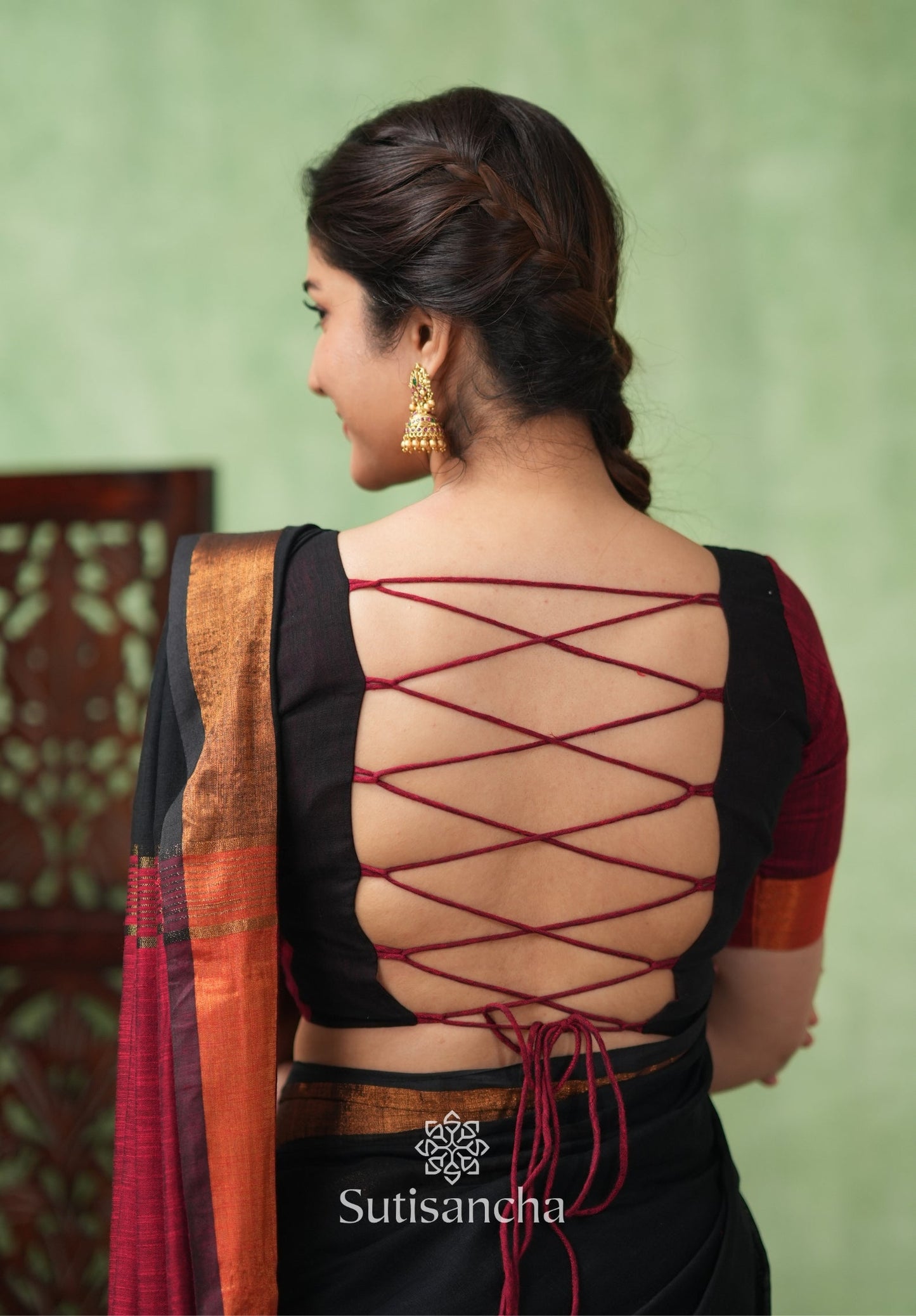 Dhiyona SS Royal Roots Revived Golden Border Cotton Saree