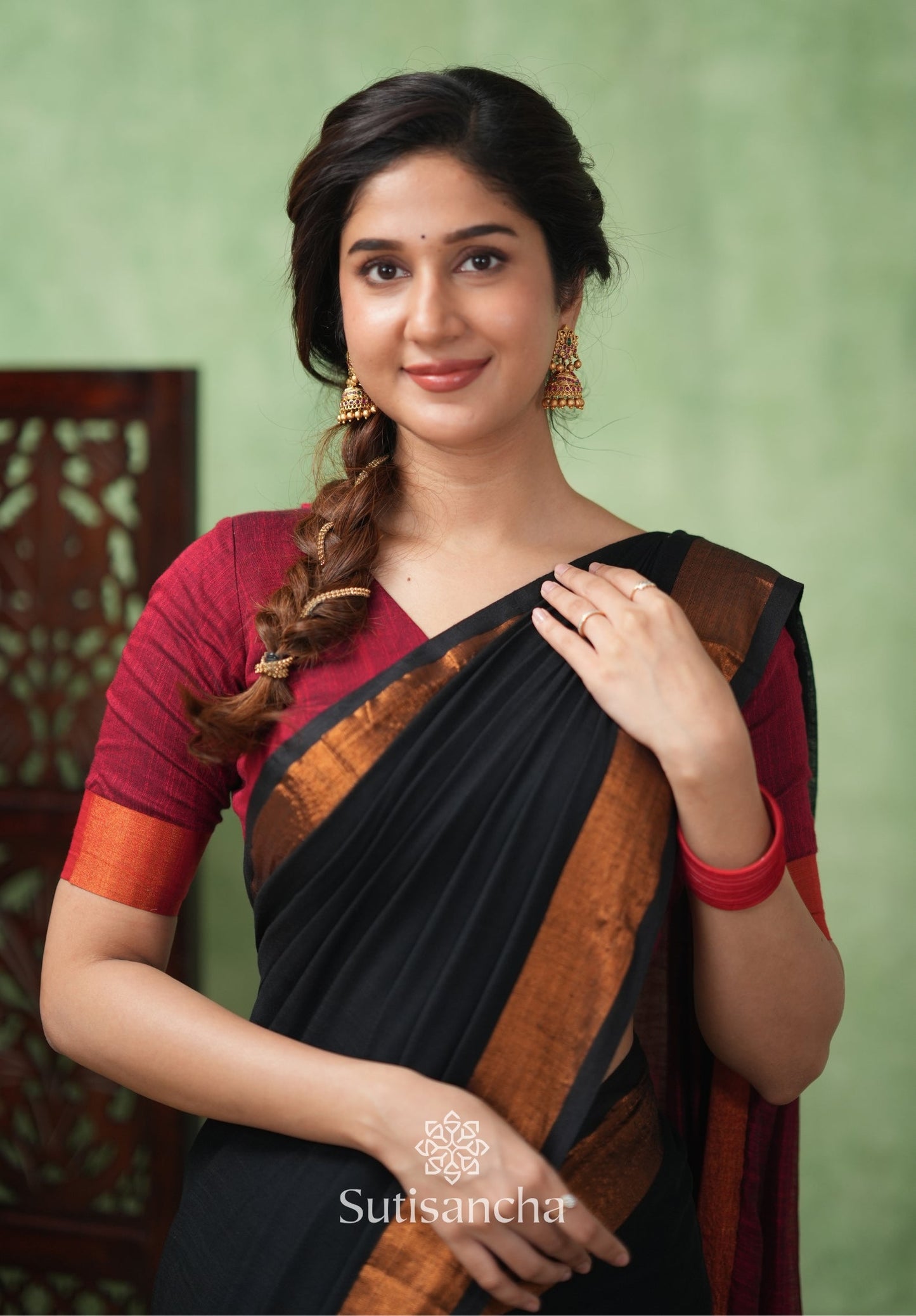 Dhiyona SS Royal Roots Revived Golden Border Cotton Saree