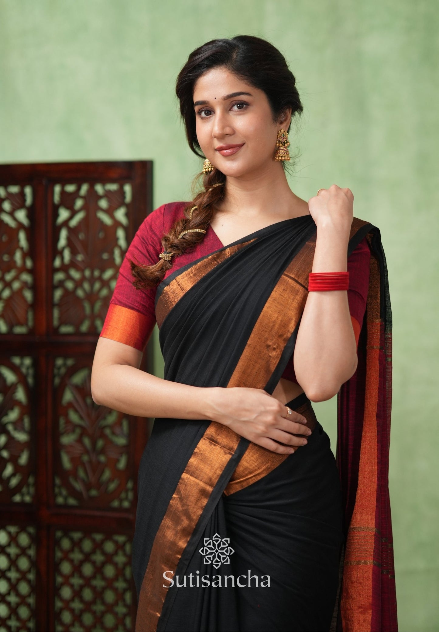 Dhiyona SS Royal Roots Revived Golden Border Cotton Saree