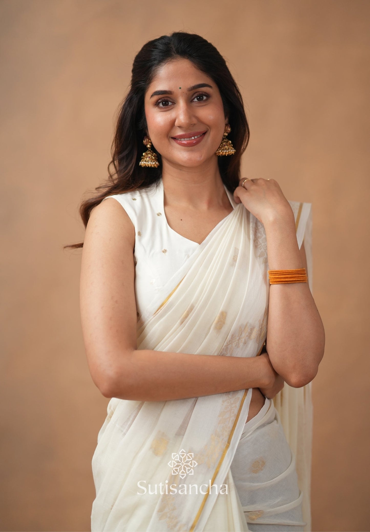Dhiyona SS Pure Mul Cotton Saree with Subtle Woven Design