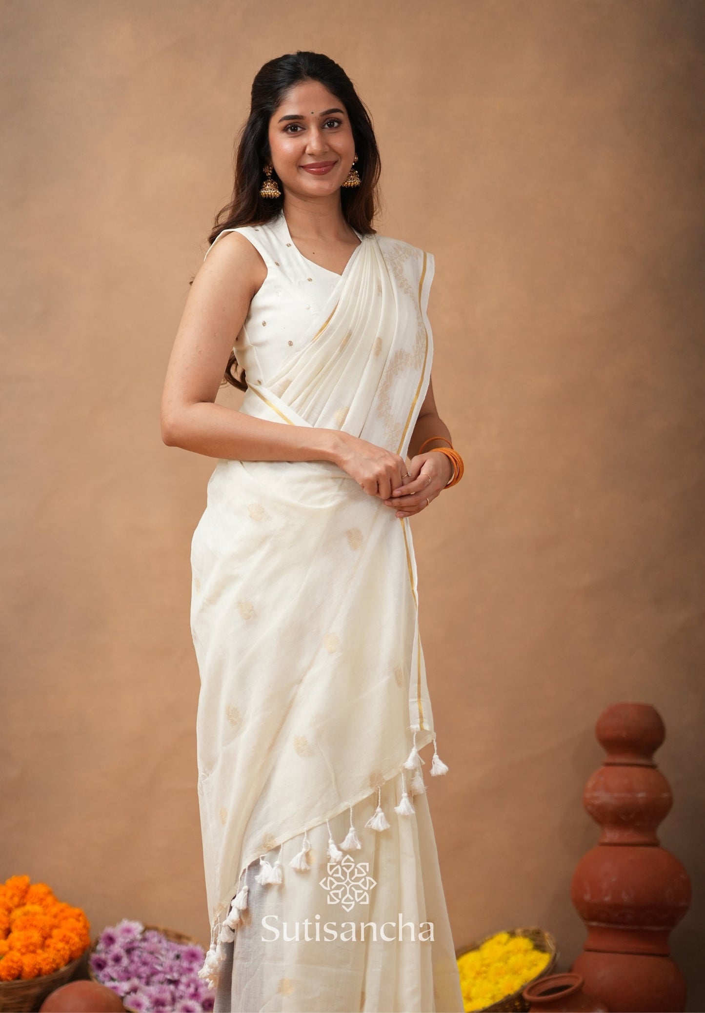 Dhiyona SS Pure Mul Cotton Saree with Subtle Woven Design