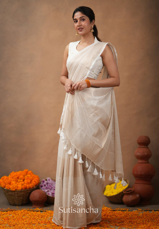 Dhiyona SS Pure Mul Cotton Saree with Subtle Woven Design