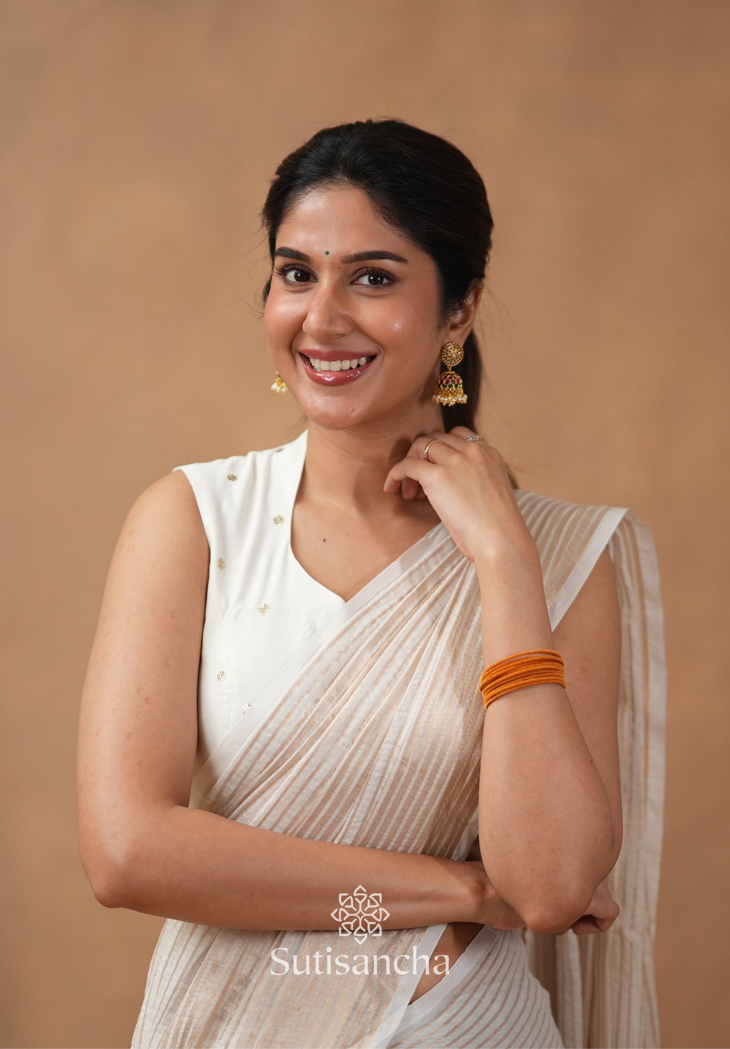 Dhiyona SS Pure Mul Cotton Saree with Subtle Woven Design