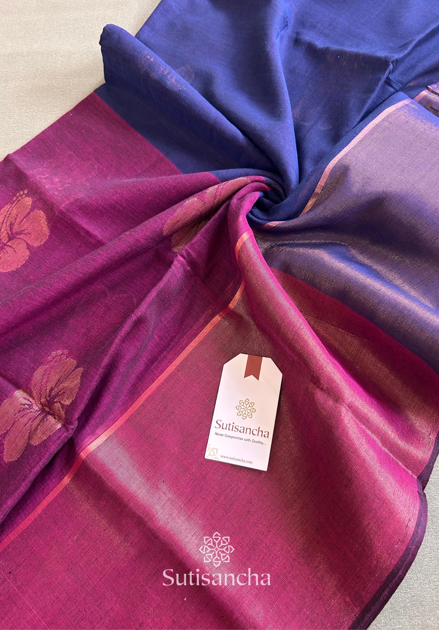 Dhiyona SS Sutisancha Rose-Design Signature Mul Cotton Saree