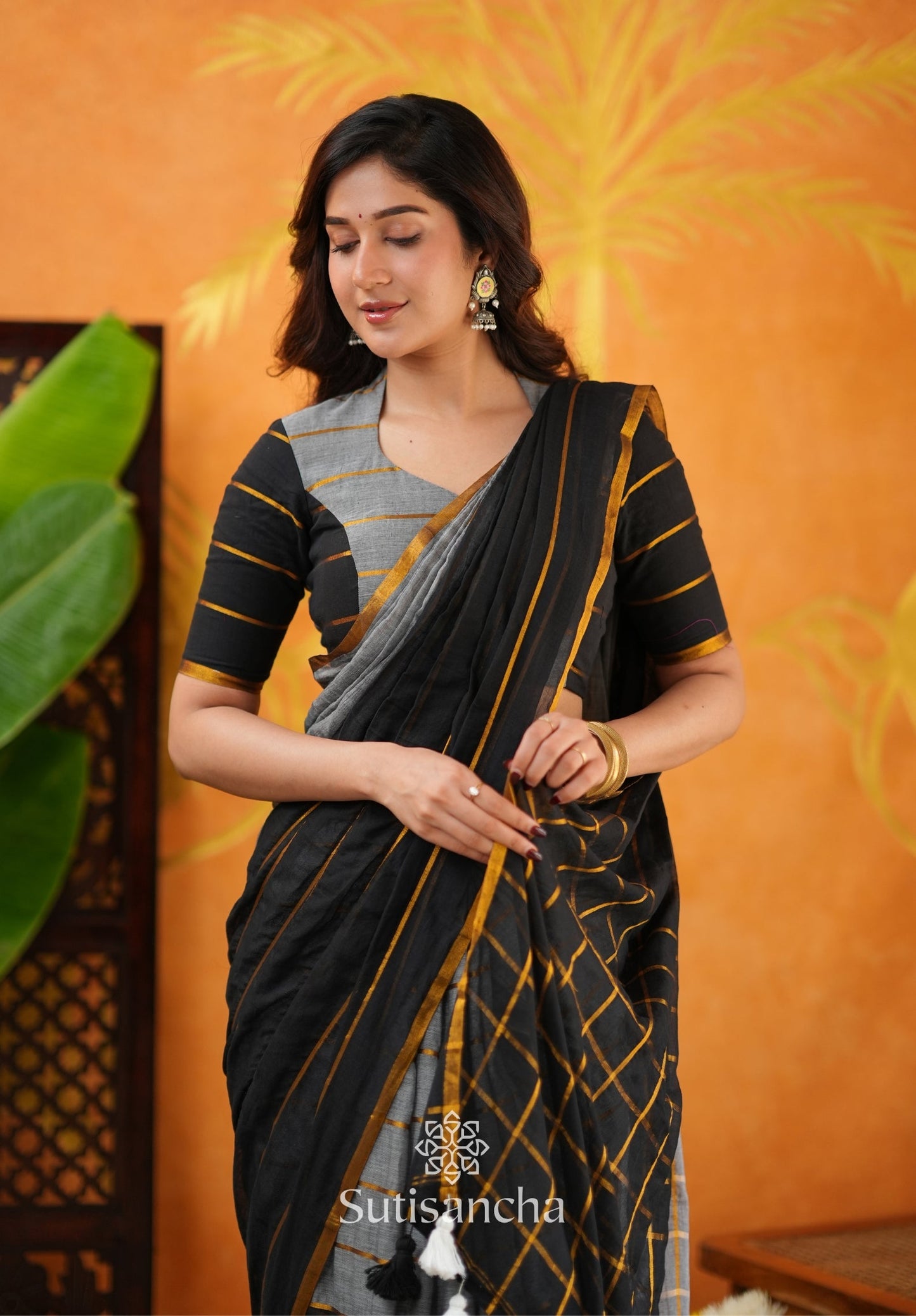 Dhiyona SS Urban Ethnic Mul Cotton Saree
