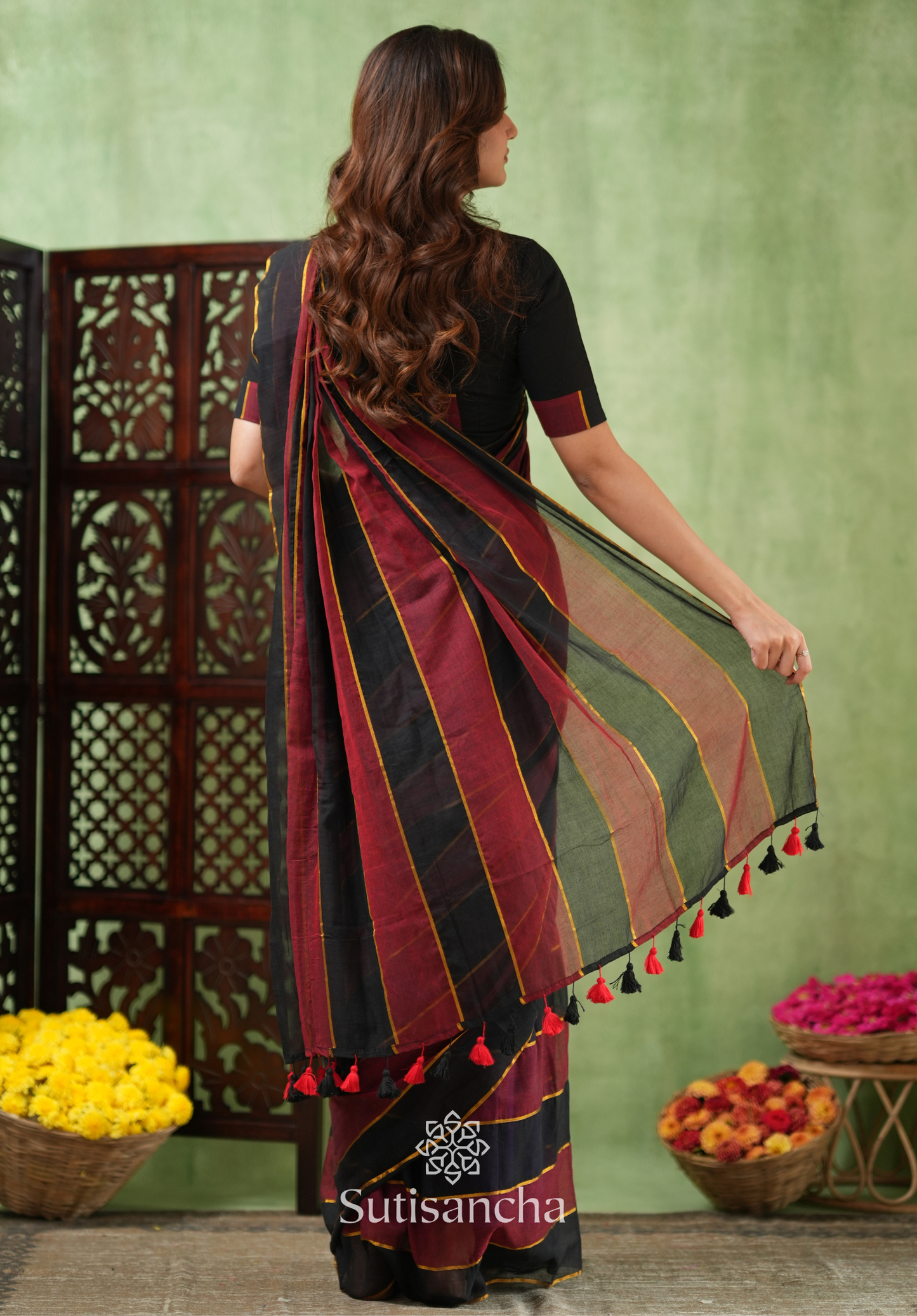 Dhiyona SS Threads of Joy – Multicolor Mul Cotton Magic