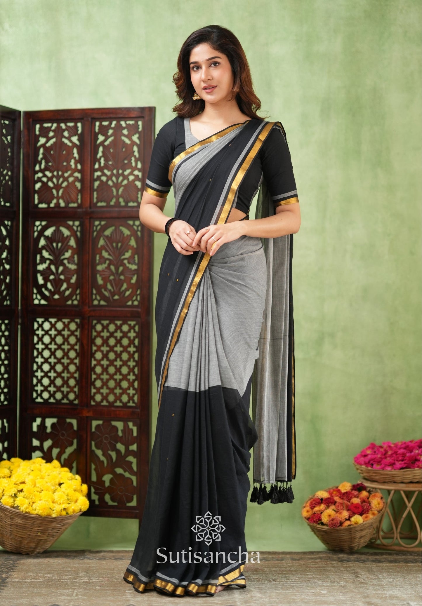 Dhiyona SS Regal Border Mul Cotton Saree