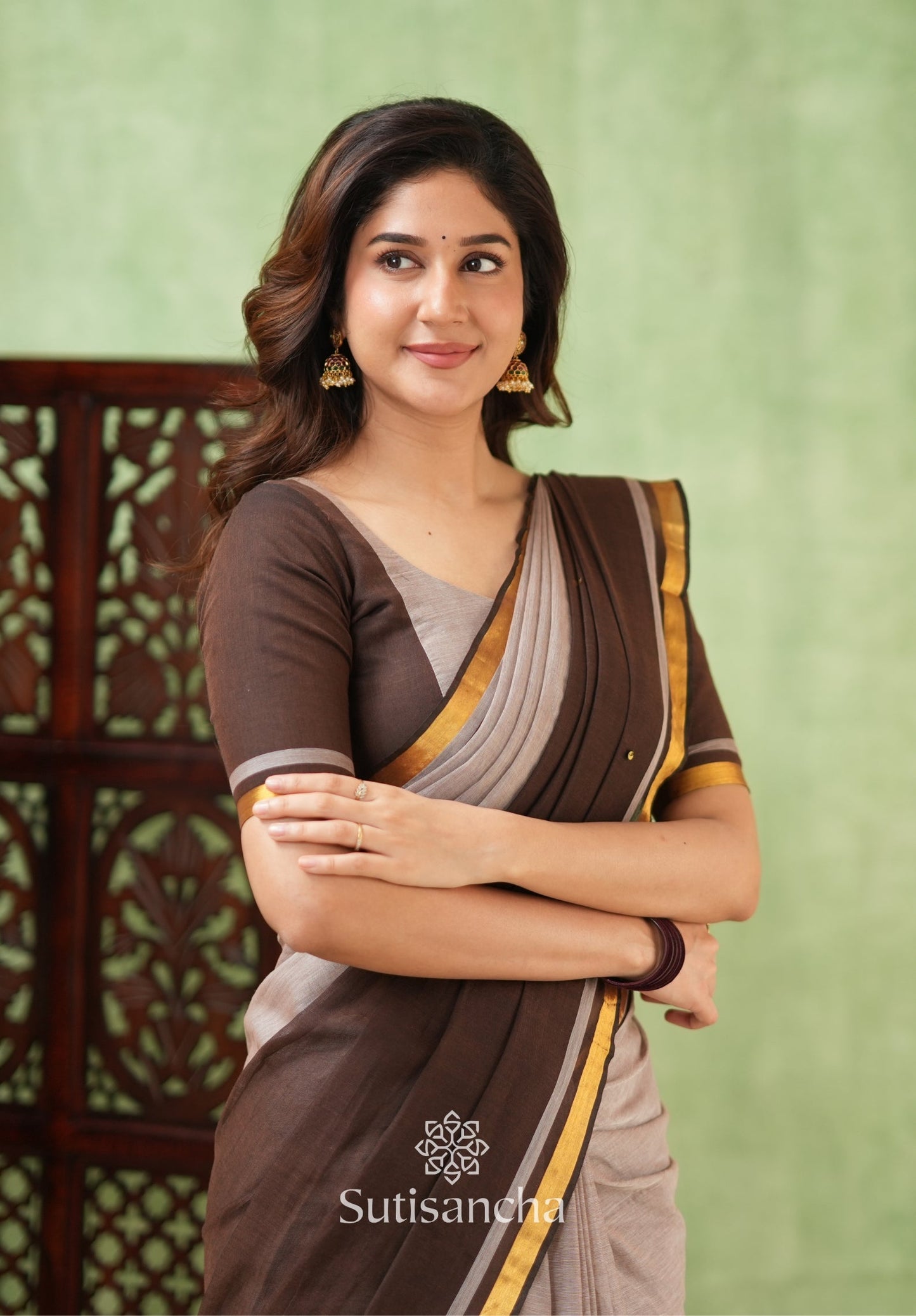 Dhiyona SS Regal Border Mul Cotton Saree